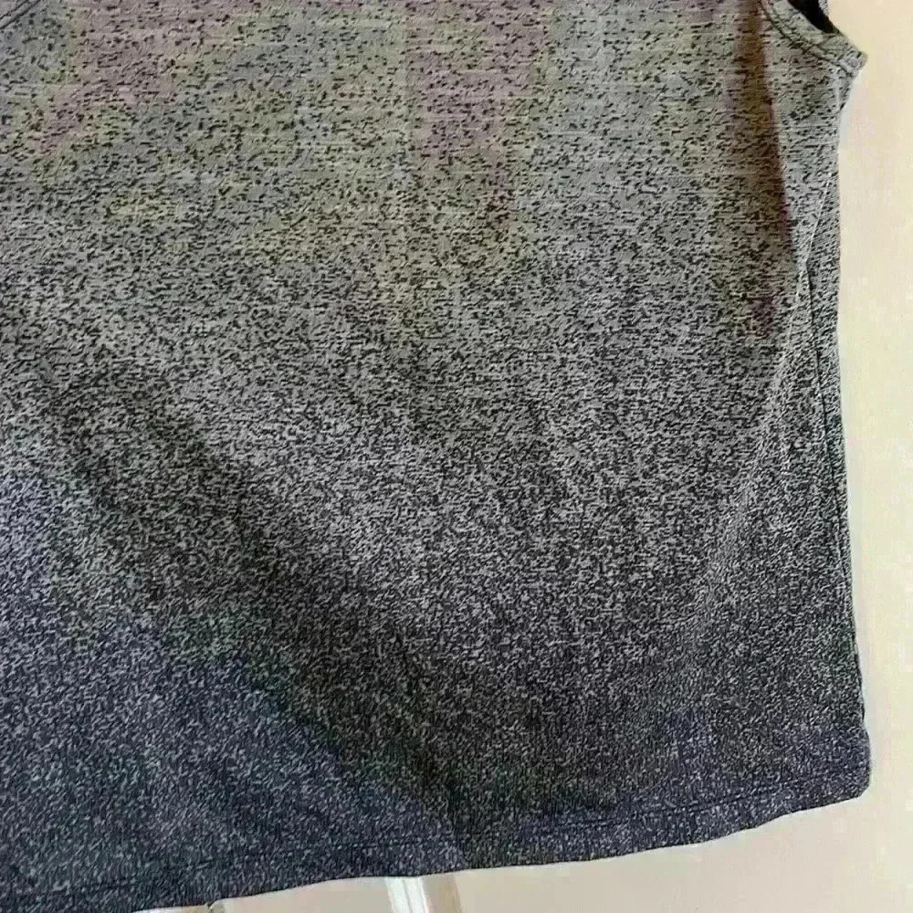 Nike shirt - Picture 4 of 4